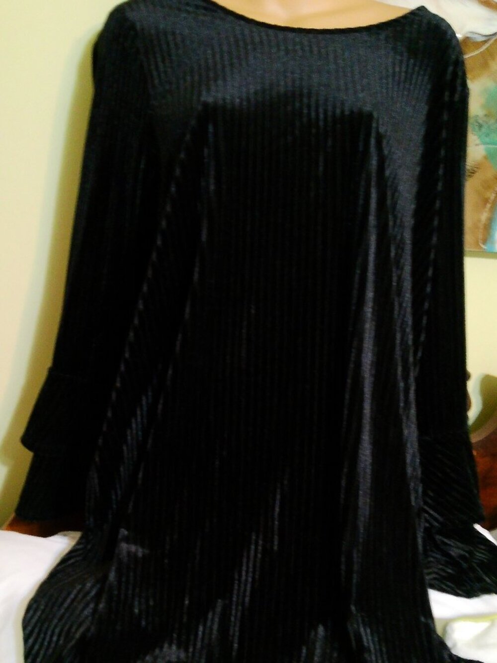 Tacera, Black Velvet Ribbed Midi Dress, Long Bell Sleeves, Size LARGE